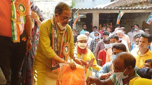 2021 में तृणमूल सरकार बनने पर जिंदगी भर मुफ्त राशन