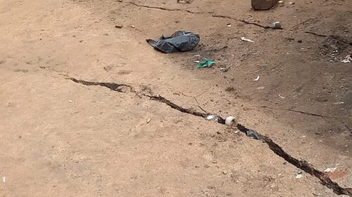 Asansol कालीपहाड़ी में धंसान