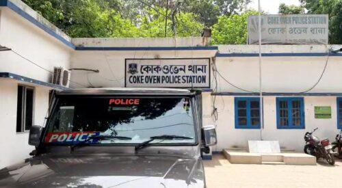 দুর্গাপুরে সিন্ডিকেট বাহিনীর দৌরাত্ম্যে