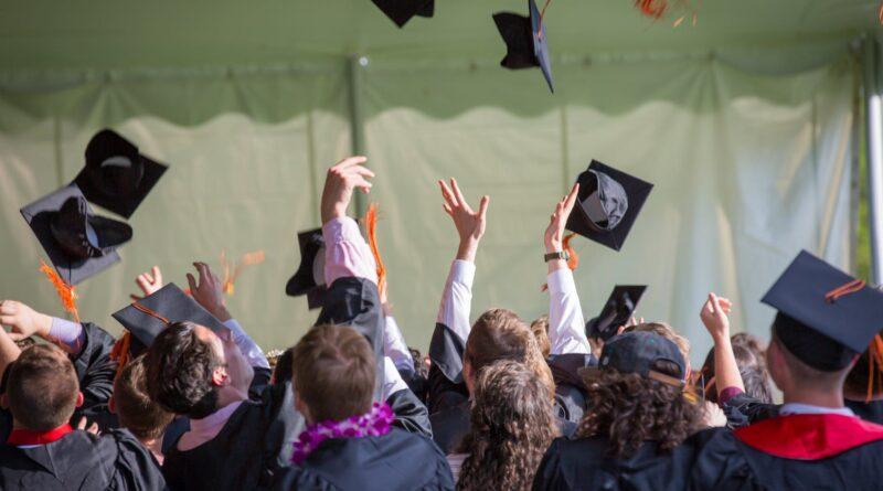 photography of people graduating