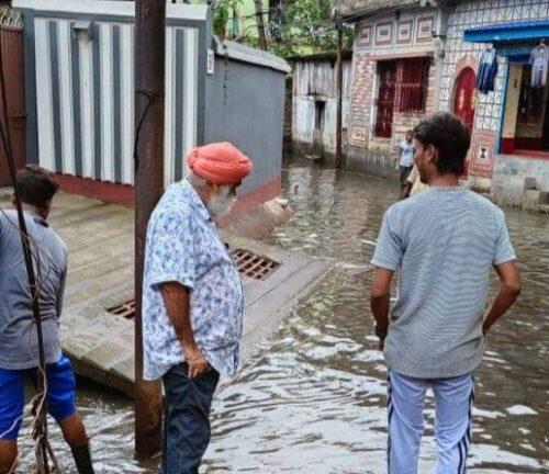 पार्षद का दबंग अंदाज