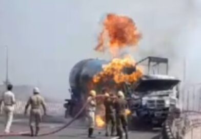 हाईवे पर गैस टैंकर में लगी आग
