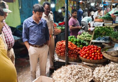 আসানসোলের সবজি বাজারে হানা মহকুমাশাসকের