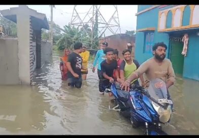 মাইথন থেকে ২ লক্ষ কিউসেক জল ছাড়ল ডিভিসি, বন্যার পরিস্থিতি বাংলায়