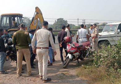 আসানসোলে জাতীয় সড়কে স্কুটিতে গাড়ির ধাক্কা, মৃত্যু কলেজ পড়ুয়ার