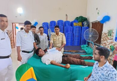 লাউদোহা থানার উদ্যোগে রক্তদান শিবিরের আয়োজন