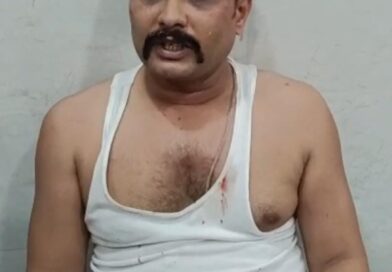 দুষ্কর্মে বাধা দেওয়াই সিকিউরিটি অফিসার কে বেধড়ক মারধর