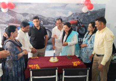 आसनसोल में एसएस. ऑटोमोबाइल्स के शोरूम का भव्य उद्घाटन