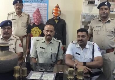 দিনেদুপুরে চুরির ঘটনার কিনারা দুর্গাপুর পুলিশের, উদ্ধার চোরাই সামগ্রী, ধৃত ২