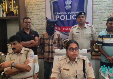 মাত্র ১২ ঘন্টার মধ্যে চুরি যাওয়া বাইক সহ গ্রেপ্তার
