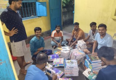 Asansol : वार्ड 27 की लाइब्रेरी में छात्रों को मंत्री ने दी 102  किताबें
