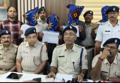 আসানসোলে ছিনতাইয়ের ঘটনা, কয়েক ঘন্টার মধ্যে গ্রেফতার ৪, উদ্ধার ২ লক্ষ টাকা