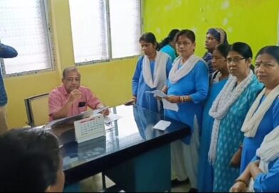 আসানসোল পুরনিগমের স্বাস্থ্য আধিকারিকের কাছে ক্ষোভ কর্মীদের, বাড়ছে না বেতন, মিলছে না অন্যান্য সুযোগ