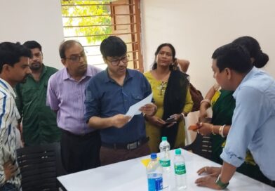 আসানসোলে ” আমাদের পাড়া আমাদের সমাধান ” শিবির পরিদর্শনে মহকুমাশাসক