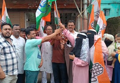 আসানসোলে সংখ্যালঘু সম্প্রদায়ের মহিলা ও পুরুষদের কংগ্রেসে যোগদান