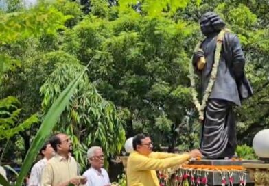 আসানসোল পুরনিগমের তরফে বিদ্রোহী কবিকে মৃত্যুবার্ষিকীতে শ্রদ্ধাজ্ঞাপন