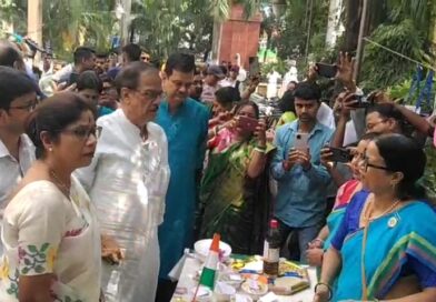 Asansol : APAS में पहुंची मंत्री शशि पांजा