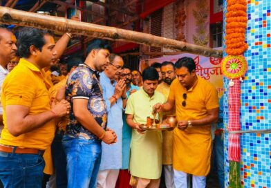 Asansol : महावीर स्थान मंदिर सार्वजनीन  दुर्गापुजा हेतु खुंटीपुजा एवं मंदिर के सौन्दर्यीकरण – नवनिर्माण हेतु संकल्प पूजा, शामिल हुए मंत्री