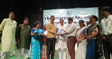 আসানসোলের ১১৭ টি স্কুলের ৬৭৫ জন কৃতি পড়ুয়াকে সম্বর্ধনা