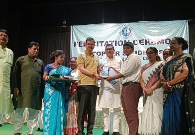 আসানসোলের ১১৭ টি স্কুলের ৬৭৫ জন কৃতি পড়ুয়াকে সম্বর্ধনা
