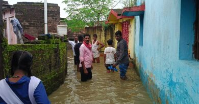 Asansol : बिना बारिश बाढ़ जैसी स्थिति, जनजीवन अस्त-व्यस्त