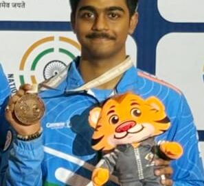 ISSF जूनियर विश्व कप 2025 : अभिनव ने जीता मेडल, Asansol में खुशी की लहर