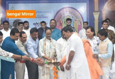 আসানসোলে “দুর্গাপুজোর কার্নিভাল ২০২৫”  শুরু হতেই বৃষ্টি, অংশগ্রহনে ১৫ টি পুজো কমিটি
