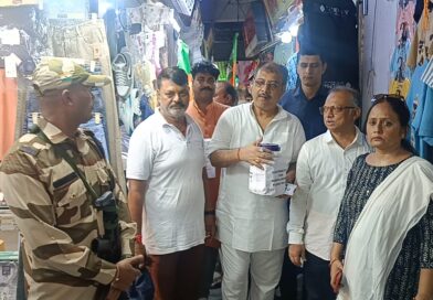 দুর্গতদের পাশে দাঁড়াতে আসানসোলে ত্রাণ সংগ্রহ বিজেপির