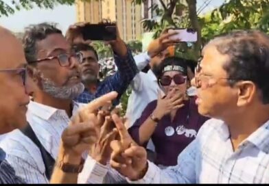 দুর্গাপুরে নির্যাতিতার বাবাকে নিয়ে টানাটানি, বিতর্ক বিজেপি নেতাদের সঙ্গে বাকবিতন্ডা অভয়া মঞ্চ ও ডক্টর্স ফোরামের, কটাক্ষ শাসক দলের