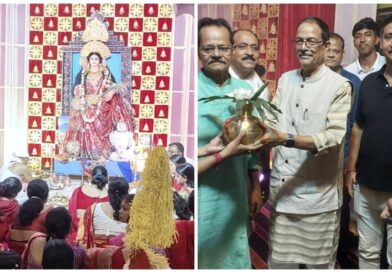 আসানসোল গ্রামের বিবেকানন্দ সমিতিতে ৪২ বছরের লক্ষী পুজোর দায়িত্বে এখন মহিলারা