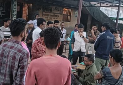 পশ্চিম বর্ধমানে ডিজিটাইজেশন হলো সাড়ে ৪ লক্ষ ফর্ম, পরিদর্শনে মহকুমাশাসক