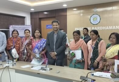 পশ্চিম বর্ধমানে ১৫ লক্ষ ইনুমেরেশন ফর্মের ডিজিটাইজেশন শেষ, দ্রুত কাজ করা বিএলওদের সম্বর্ধনা জেলাশাসকের