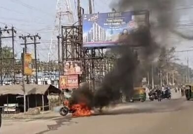 Asansol KTM बाइक बनी आग का गोला, बाल-बाल बचा सवार