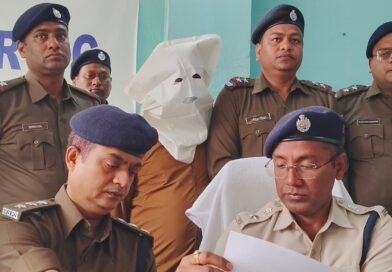 তিন মেয়ের মা পরকীয়ায় লিপ্ত হয়ে প্রেমিকের সঙ্গে মিলে স্বামীর করল হত্যা ! গ্রেপ্তার ২