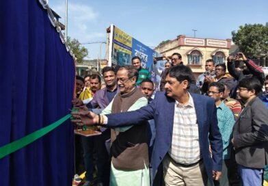 আসানসোলে  ” আমাদের পাড়া, আমাদের সমাধান ও পথশ্রী ” প্রকল্পে কাজের উদ্বোধনে মন্ত্রী