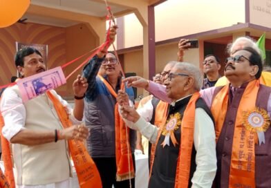 Asansol : आर्य समाज के पाँच दिवसीय वार्षिकोत्सव के तीसरे दिन भव्य शोभायात्रा