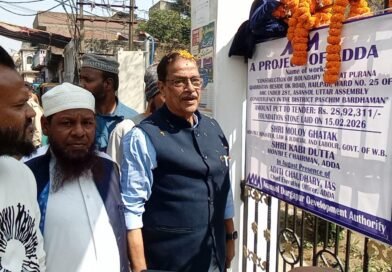 আসানসোলে কবরস্থানে বাউন্ডারি ওয়াল তৈরির কাজের ভিত্তিপ্রস্তর