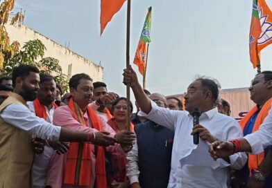 Kulti में TMC के नेता और कार्यकर्ता शामिल हुए भाजपा में, चुनाव के पहले शुरू हुआ दल बदल का खेल