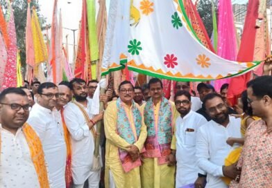 Asansol:&nbsp; श्याममय हुआ, फागुन महोत्सव निशानयात्रा में झूमे भक्त