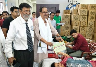 আসানসোলে তৃণমূল মাধ্যমিক শিক্ষক সেলের রক্তদান শিবির ও বিধানসভা নির্বাচন সম্পর্কিত আলোচনা সভা