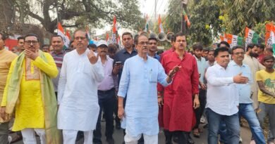 Moloy Ghatak का दावा‌ BJP को 30 से अधिक सीट नहीं