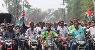 এসআইআরের প্রতিবাদে কুলটিতে তৃণমূল কংগ্রেসের বাইক র‍্যালি