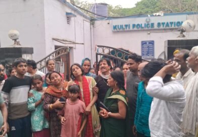 साउंड बॉक्स को लेकर विवाद, पीट-पीटकर हत्या का आरोप, प्रदर्शन