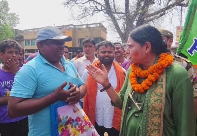 ভোট প্রচারে গিয়ে কড়া বাক্য বিনিময় বিজেপি নেত্রী অগ্নিমিত্রার সাথে পঞ্চায়েতের উপপ্রধান সিদান মন্ডলের