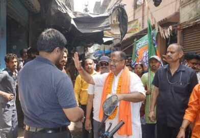 প্রচারে বেরিয়ে মন্ত্রীকে তোপ আসানসোল উত্তরের বিজেপি প্রার্থীর