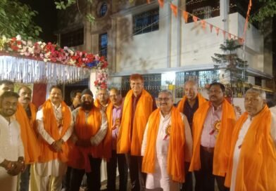 रामनवमी पर बर्नपुर में पगड़ी वितरण, गणमान्य लोग सम्मानित