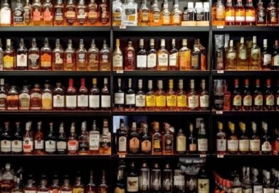 ভোটের চারদিন আগেই মদের দোকান বন্ধের নির্দেশ নির্বাচন কমিশনের, বিপাকে সুরাপ্রেমীরা