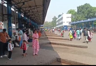 ভোটের কাজে গেছে বাস আসানসোলে অটো ও টোটোর বিরুদ্ধে বেশি ভাড়া নেওয়ার অভিযোগ, দুর্ভোগে মানুষ