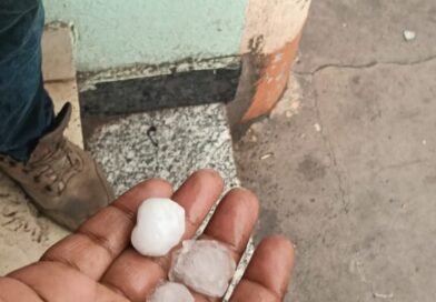 তীব্র গরমের মাঝে স্বস্তির ছোঁয়া আসানসোল শিল্পাঞ্চলে আচমকা ঝোড়ো হাওয়ার সঙ্গে শিলাবৃষ্টি