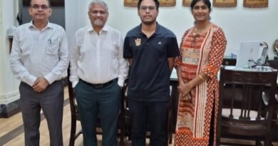 দাবায় শ্রেষ্ঠত্বের কিস্তিমাত  পূর্ব রেলের আরণ্যক ঘোষ ভারতের নবীনতম ” গ্র্যান্ডমাস্টার” হিসেবে স্বীকৃত